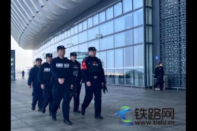 ���(y��ng)�F����벢�eȫ������2026�괺�\(y��n)ƽ������