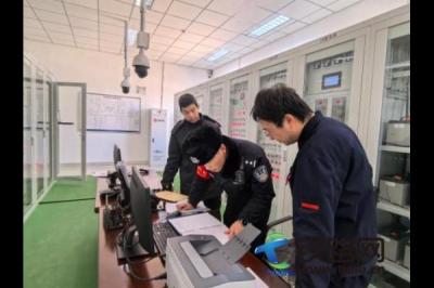 ??寰風(fēng)?媧懼?烘??娣卞?ラ??璺???浣?寮?灞?瀹??ㄧ???ｆ???></a></div>
								<div   id=