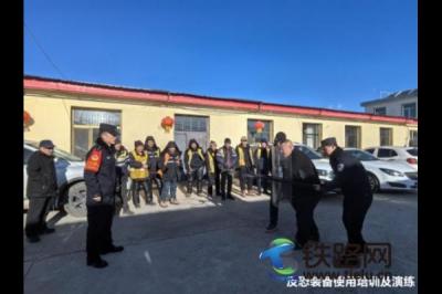 ??寰風(fēng)?媧懼?烘??娣卞?ラ??璺???浣?緇?緇?寮?灞?????瑁?澶?浣跨?ㄥ?硅???婕?緇?