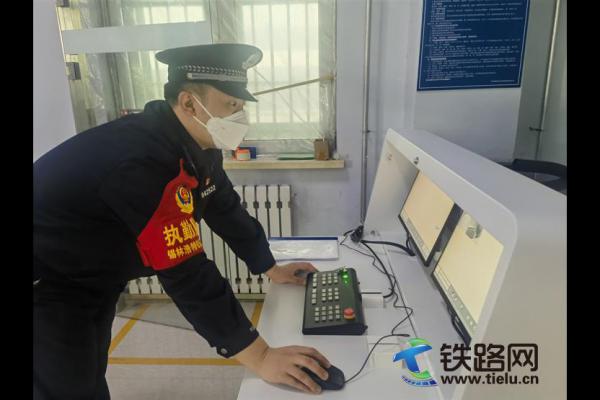 �a�ֺ���܇վ�ɳ��������(n��i)����λ�_չ�O(ji��n)���z�鼰����