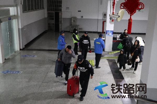 ���F����ȫ���o���ÿ�ƽ������