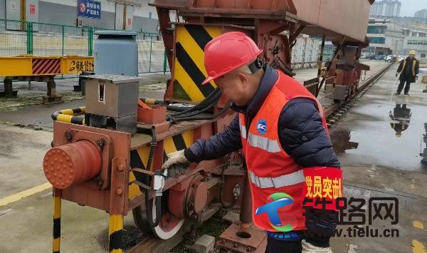 �h�Tͻ��ꠛ_�ڴ��\һ������ȫ